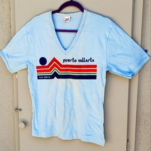 Vintage T-shirt Puerto Vallarta 1980s V-neck sz Medium Mexico